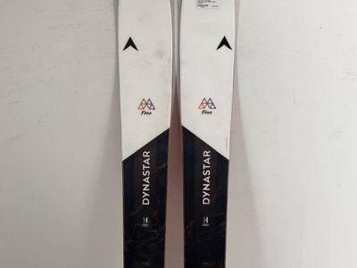 2026 Dynastar M-Free 108 w/ Look Pivot 15 Bindings