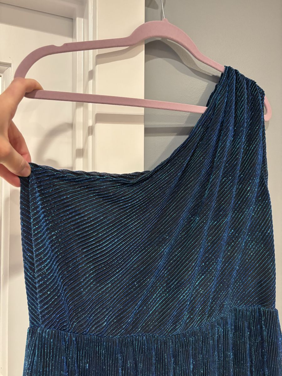 Brand new PROM / FORMAL dress! Size 2XL