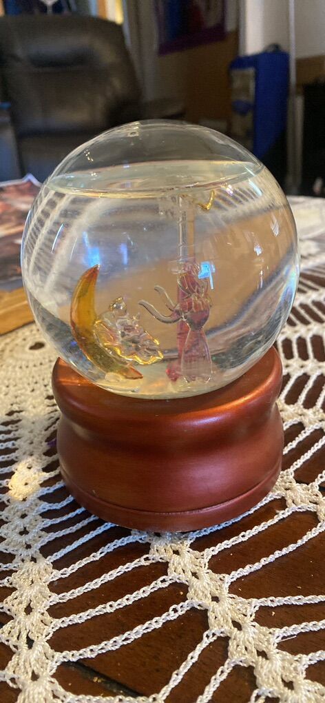 Crystal Globe Mysic In Ogden