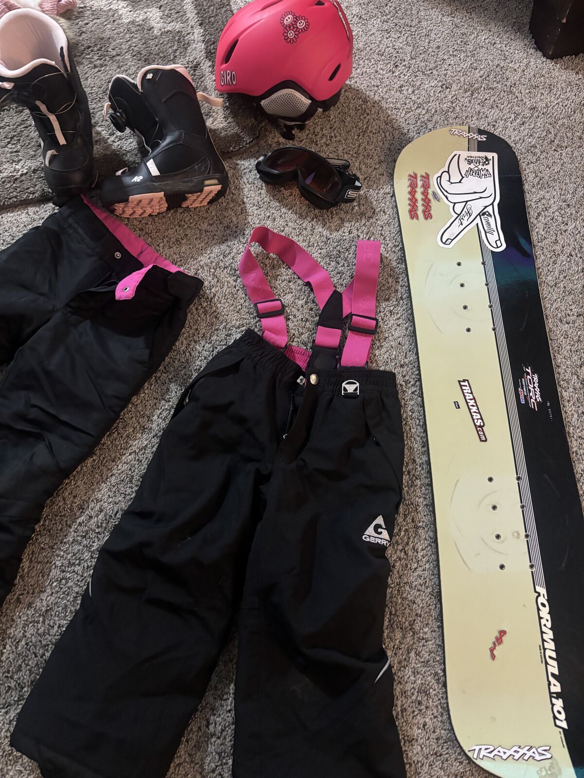 Girls snowboarding gear