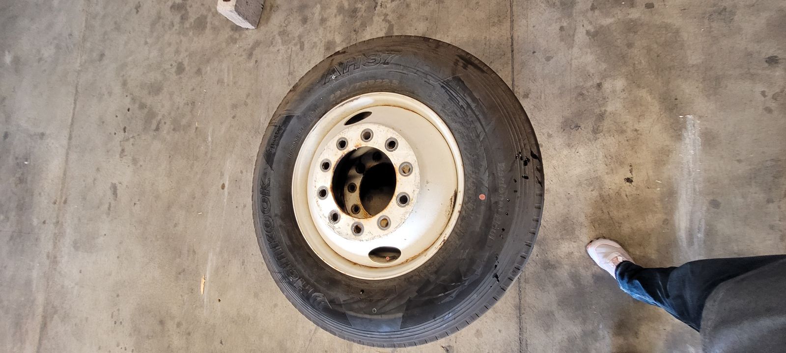 Hankook Commercial truck tires
