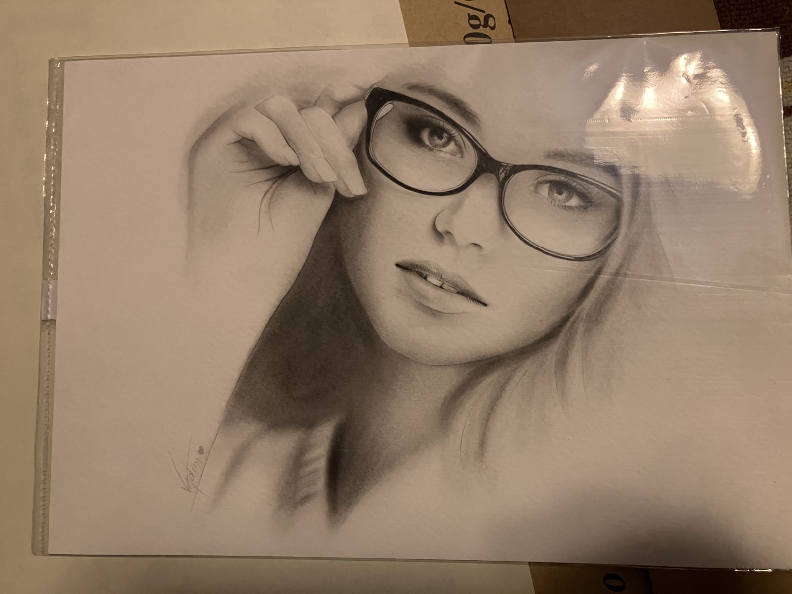 32 portrait pencil girl
