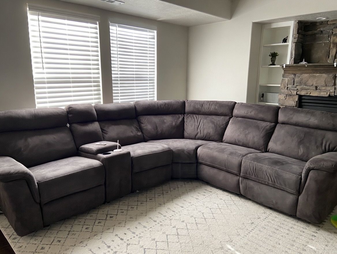 Reclining Sectional!