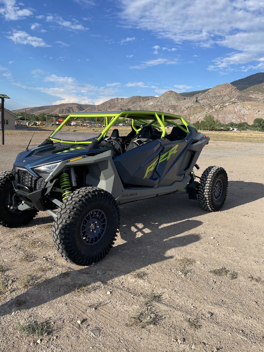 Polaris RZR Turbo R Premium 2022 4-Seater UTV Side-by-Side