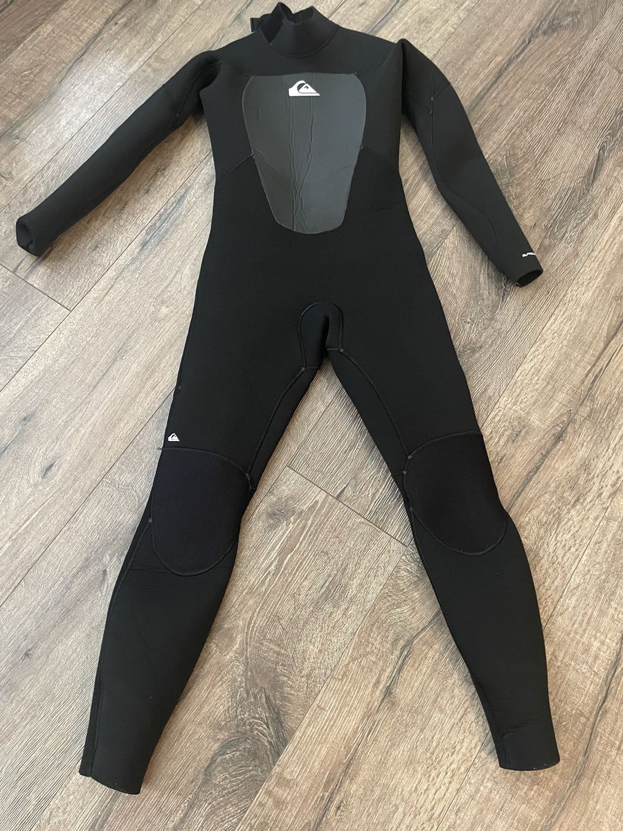 Boys quicksilver wetsuit