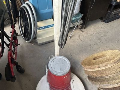 Vintage Advance Matador M20 Inch Floor Scrubber Buffer Polisher With Several Brushes And Buffing Pads, Works Well, See Video.
