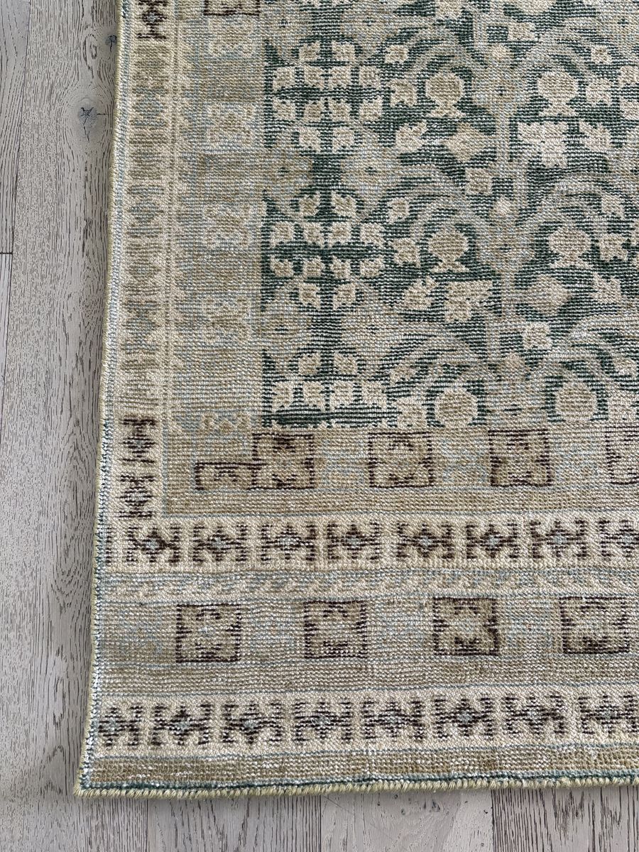 New McGee & Co Hand Knotted Evangeline Wool Runner. Retails for $1198