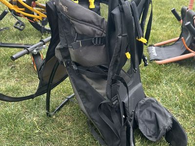 Snugli hiking baby carrier
