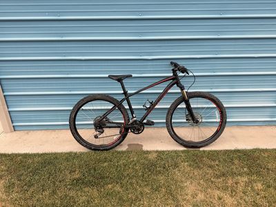 Specialized pitch 27.5
