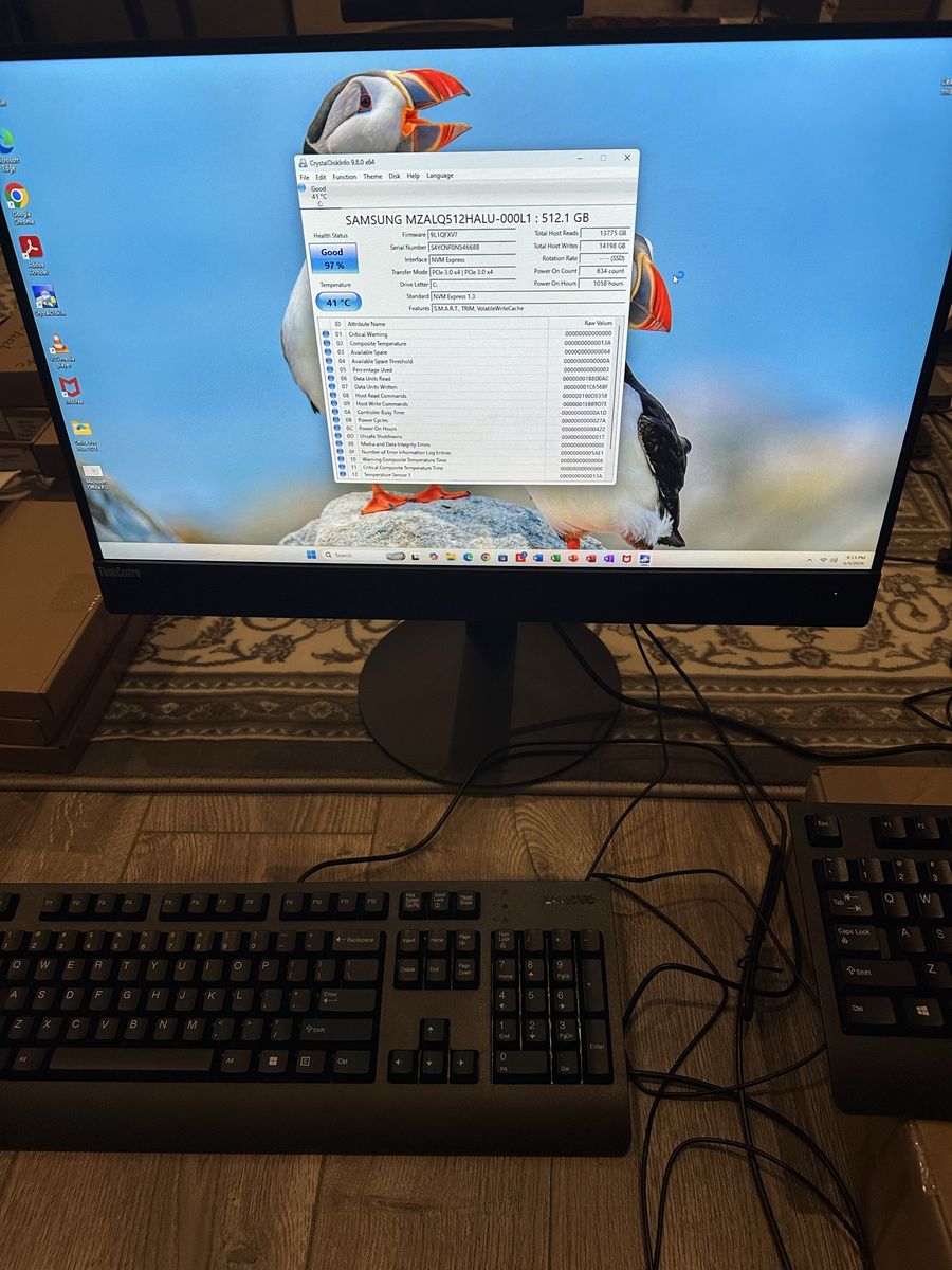 Lenovo All In One Desktop i7 Core 16 GB RAM SSD