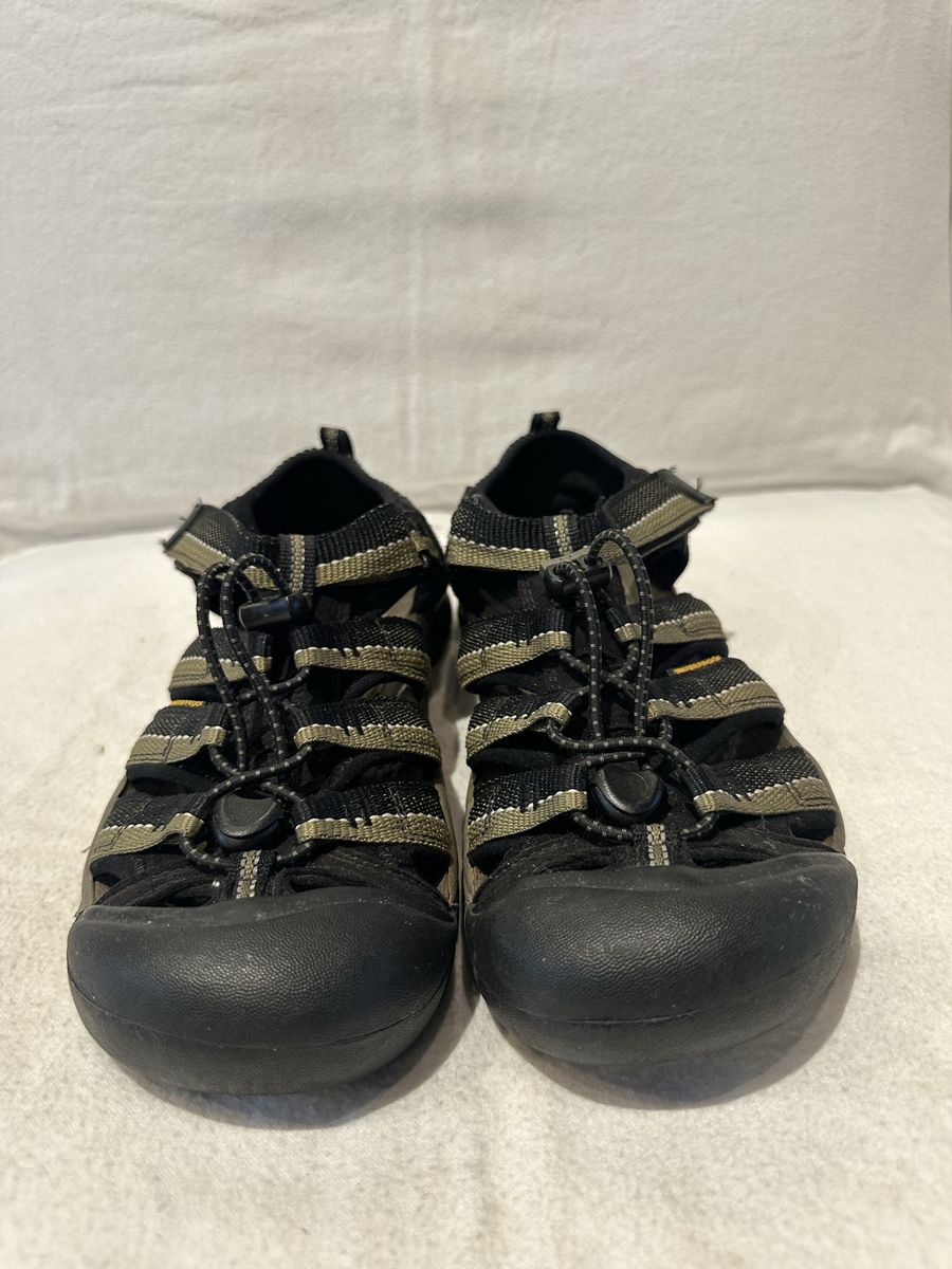 Keen youth, size 6, black and khaki waterproof, hiking sandals