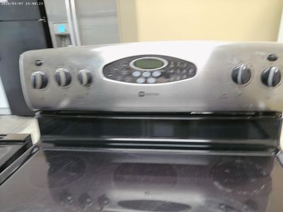 Maytag Stainless SmoothTop Range~90 Day Guarantee