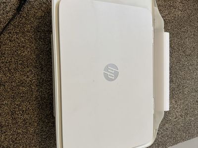 HP DeskJet 2552 All-in-One Printer - Print, Scan, Copy - White - Works Great