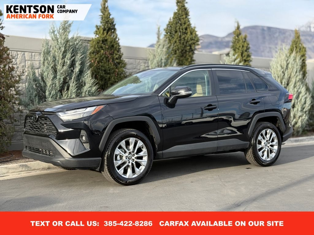 2025 Toyota RAV4 XLE Premium