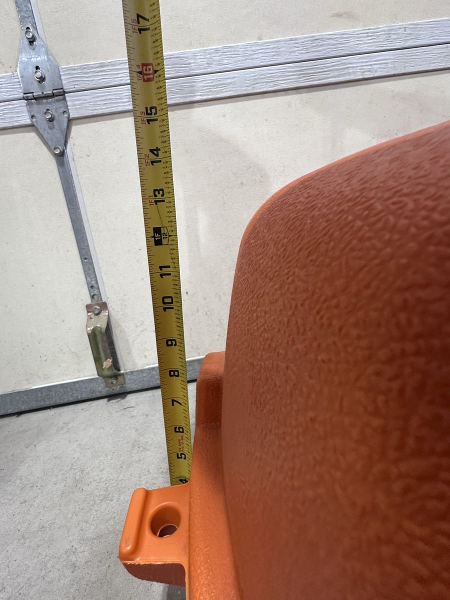 Main image 6