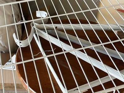 Rubbermaid 16" x 12" White Wire Linen Shelf with Brackets