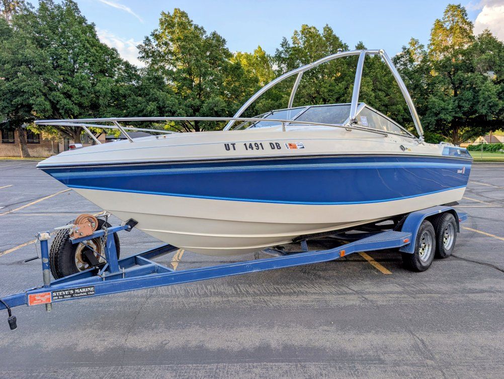 1988 Wellcraft 210 Classic