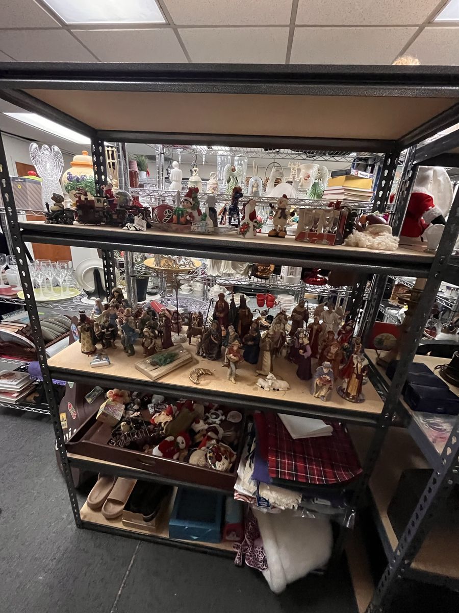 Estate liquidation- remaining small items- FREE- 11:00-1:00 Sunday August 2nd.