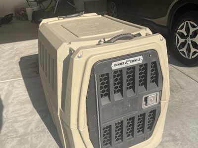 Gunner Kennels G1 Heavy-Duty Large Dog Kennel - Tan