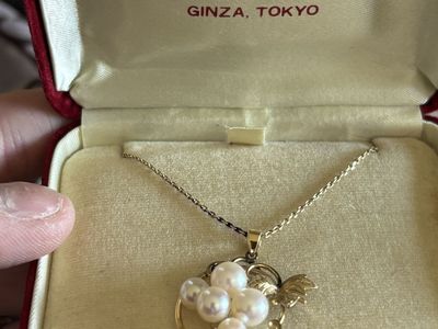 14 Karat Gold Mikimoto Pearls from Toykyo normally