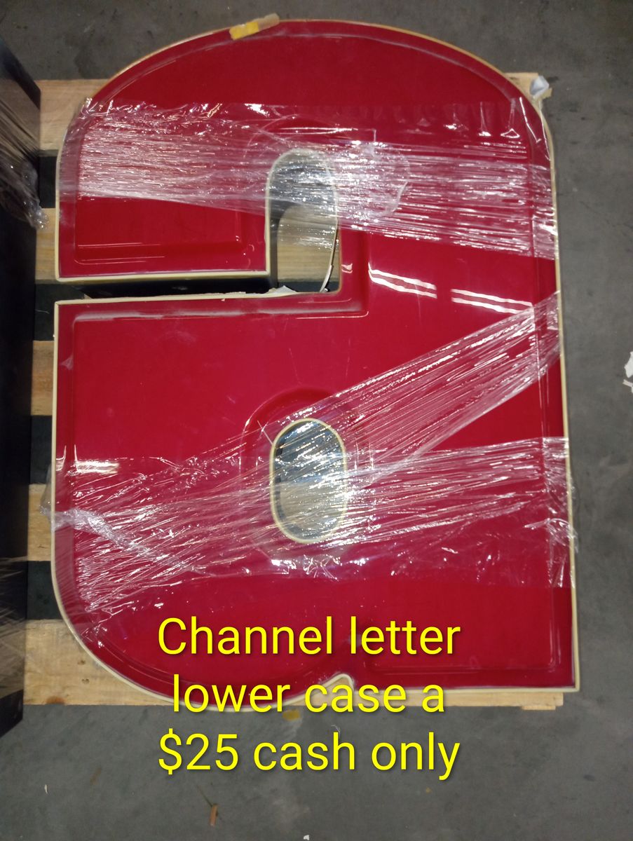 Main image 6
