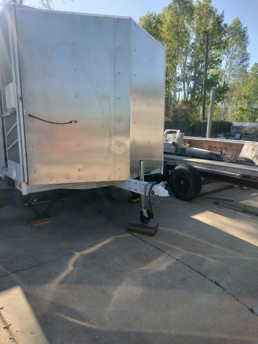 enclosed trailer