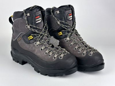 Zamberlan Gore-tex Mountaineering / Alpine Hiking Boots - Men's 8H / WMS 9H / EU 42