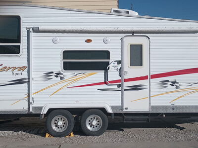 2006 Toy Hauler, Sierra Forest River