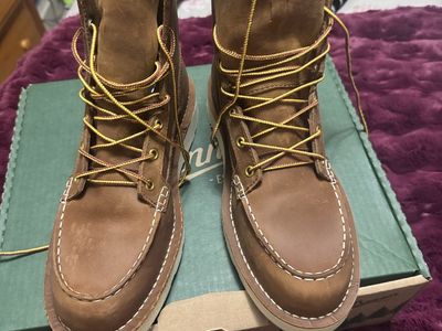 DANNER BULL RUN MOC TOE 8” BOOTS TOBACCO COLOR 9.5 USA SIZE/MADE