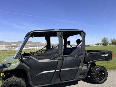 2021 Can-Am Defender MAX HD8 — LOW MILES!