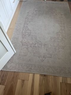 Main image 3
