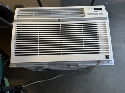 LG Window Air Conditioner Unit White
