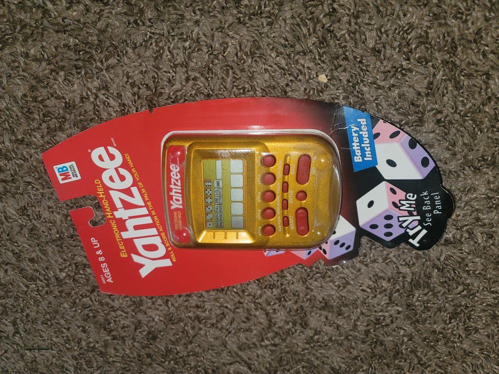 Hand held yahtzee game