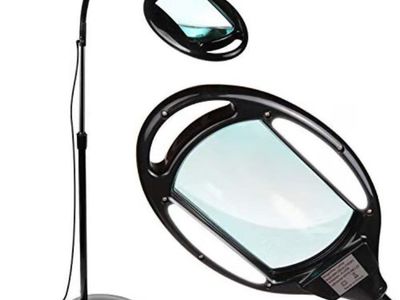 Magnifier lamp