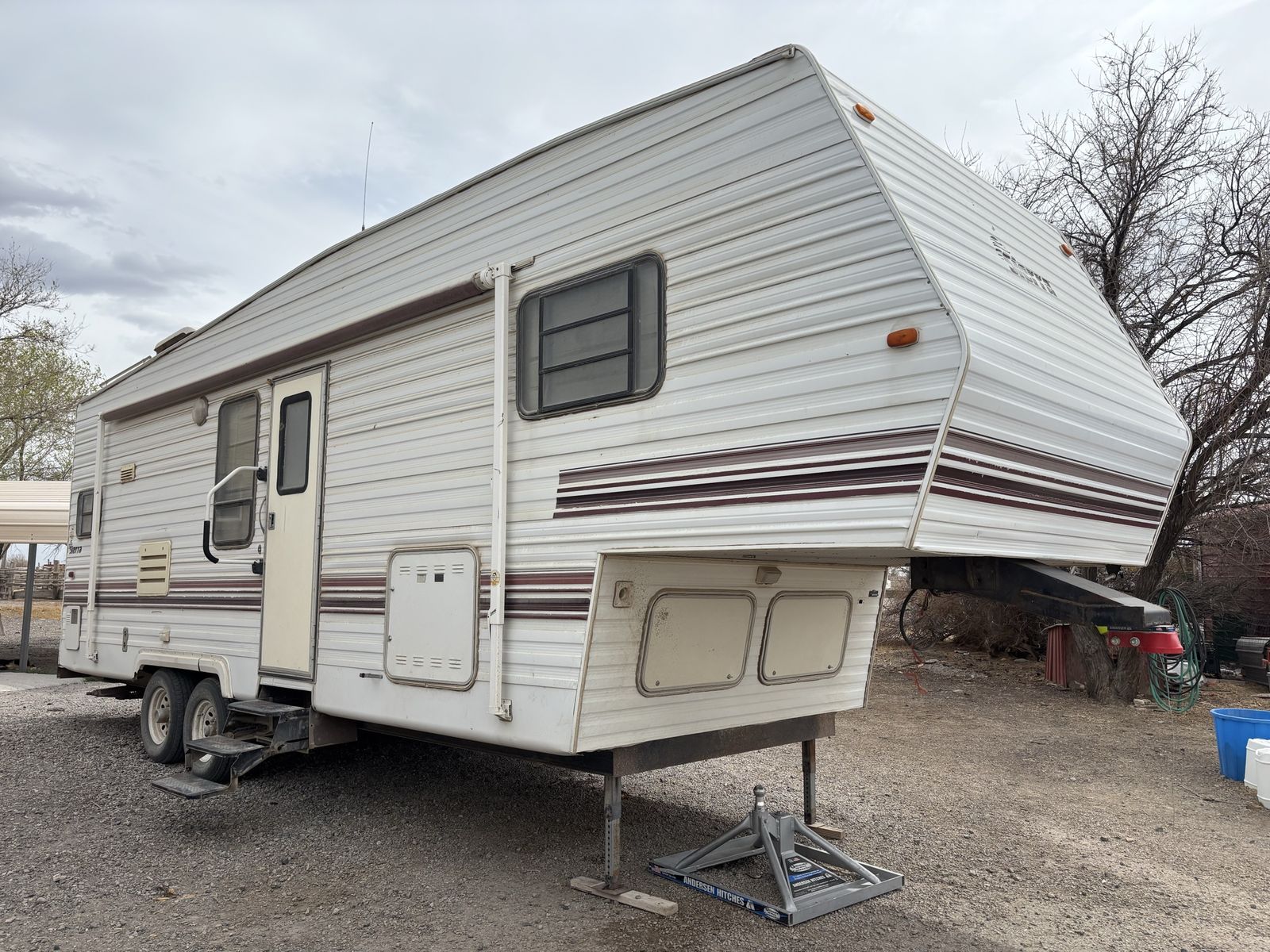 1998 Sierra Fifth Wheel