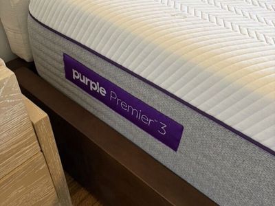 Flawless! Purple Premier 3 Cali King! $750