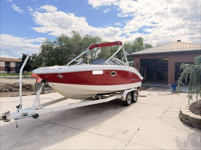 2008 Chaparral Sunesta 224 Deck Boat - Wide Tech Hull, Samson Wakeboard Tower, 336 Engine Hours