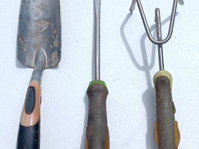 Garden Hand Tool Set - Trowel, Weeder, Cultivator