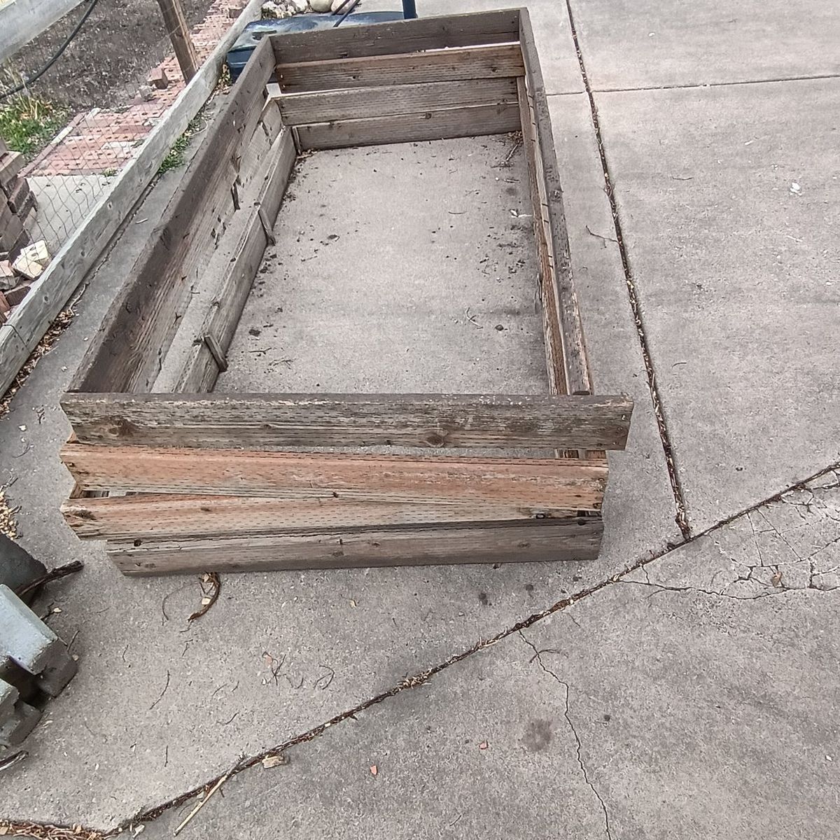 FREE Wooden Grow Boxes