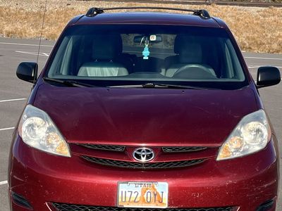 2010 Toyota Sienna LE