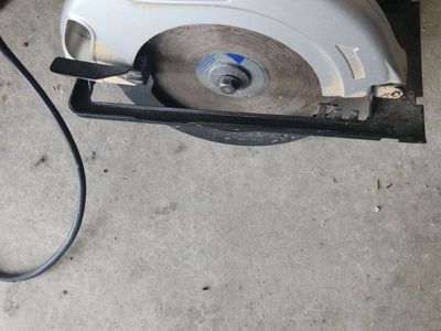 circular saw