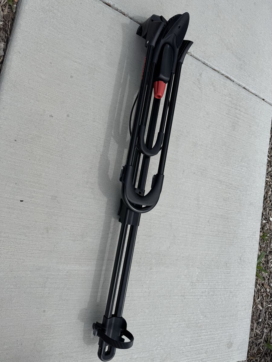 Yakima Bike Rack + Thule Cross Bars