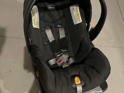 Chicco Baby Car Seat Carrier