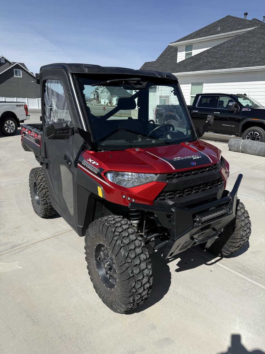 Polaris Ranger XP 1000 Side-by-Side UTV with Enclosed Cab