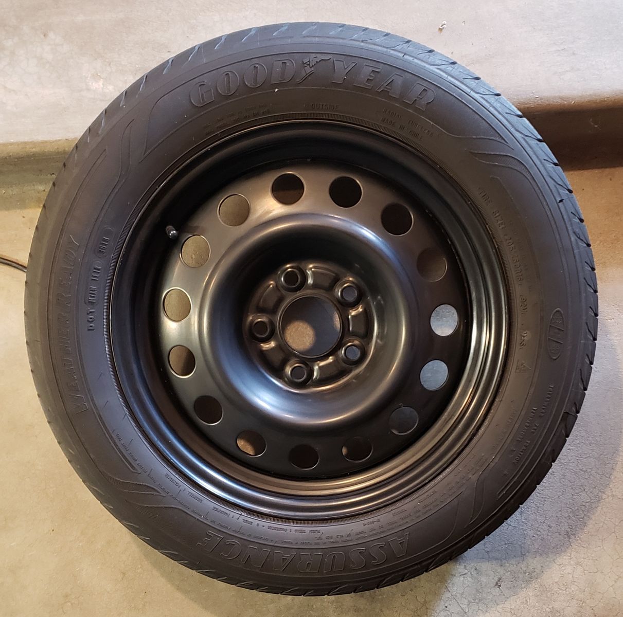 205/60R16 Tire and Wheel