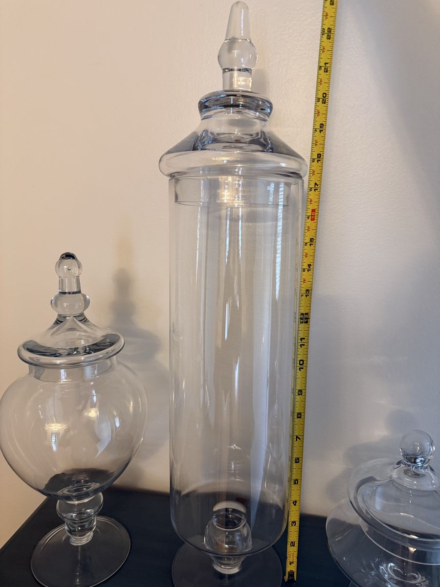 Main image 3