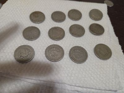 v nickels 12coins