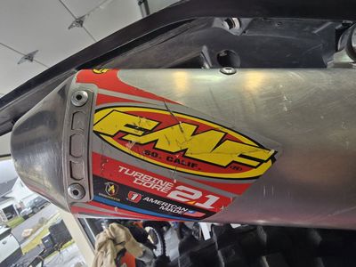 FMF Gnarly pipe and Turbine Core 2.1 silencer for Beta 300rr