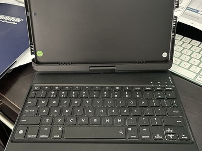 360X Bluetooth Rotating Keyboard Case for 9.7” iPad (iPad 5th/6th Gen