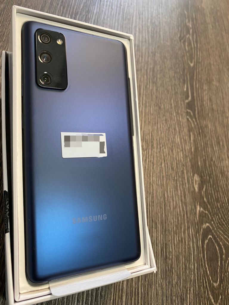 Samsung Galaxy S20FE 5G - 128GB - Unlocked